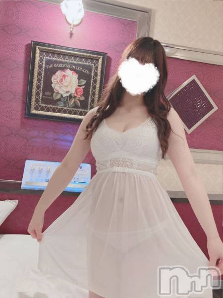 長岡デリヘル(フェイムナガオカテン)の2021年11月19日お店速報「アツスギィ！パイパン×巨乳【激アツ新人祭り】まだまだご案内可能！！」