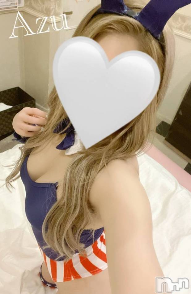 長岡デリヘル(フェイムナガオカテン)の2022年1月4日お店速報「ラスト1枠大人気色白ギャルあずちゃんゼロ距離いちゃいちゃ堪能しろ」
