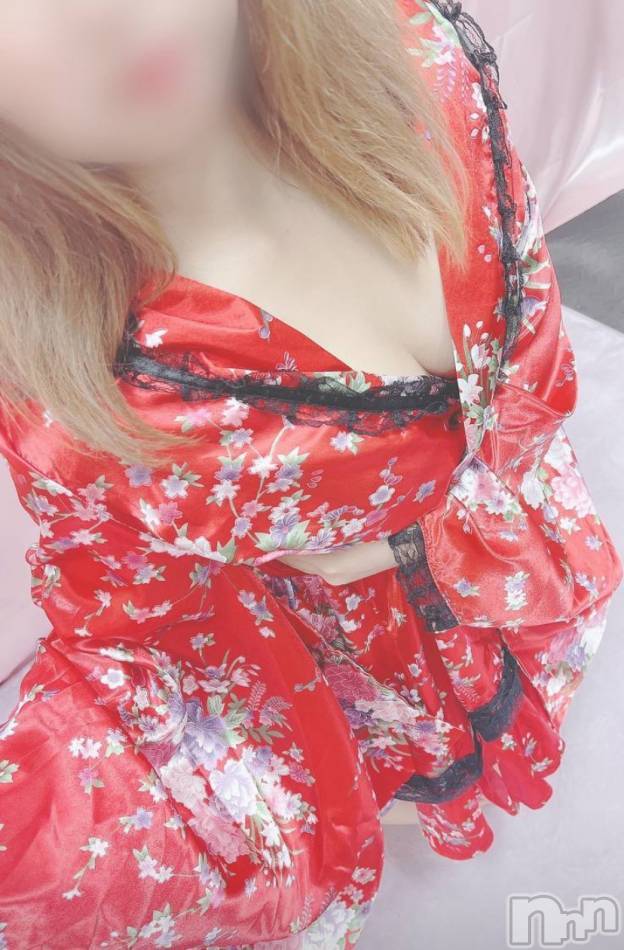 長岡デリヘル(フェイムナガオカテン)の2024年2月14日お店速報「至高のエロボディー現る！？　最高のバレンタインをあなたに💓」