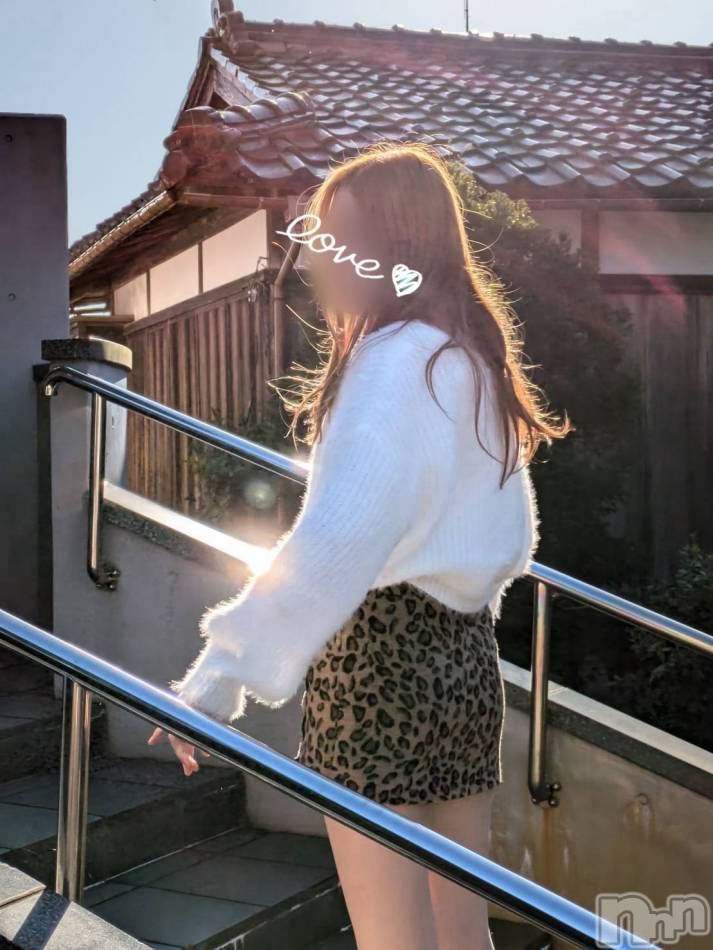 長岡デリヘル(フェイムナガオカテン)の2024年12月9日お店速報「清楚系美女とイチャイチャする？それとも責められちゃう？」