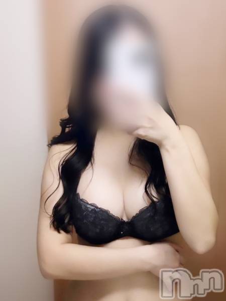 長岡デリヘル(フェイムナガオカテン)の2025年3月25日お店速報「レア★激カワ新人りのあちゃん💛これから最終枠ご案内可能！」