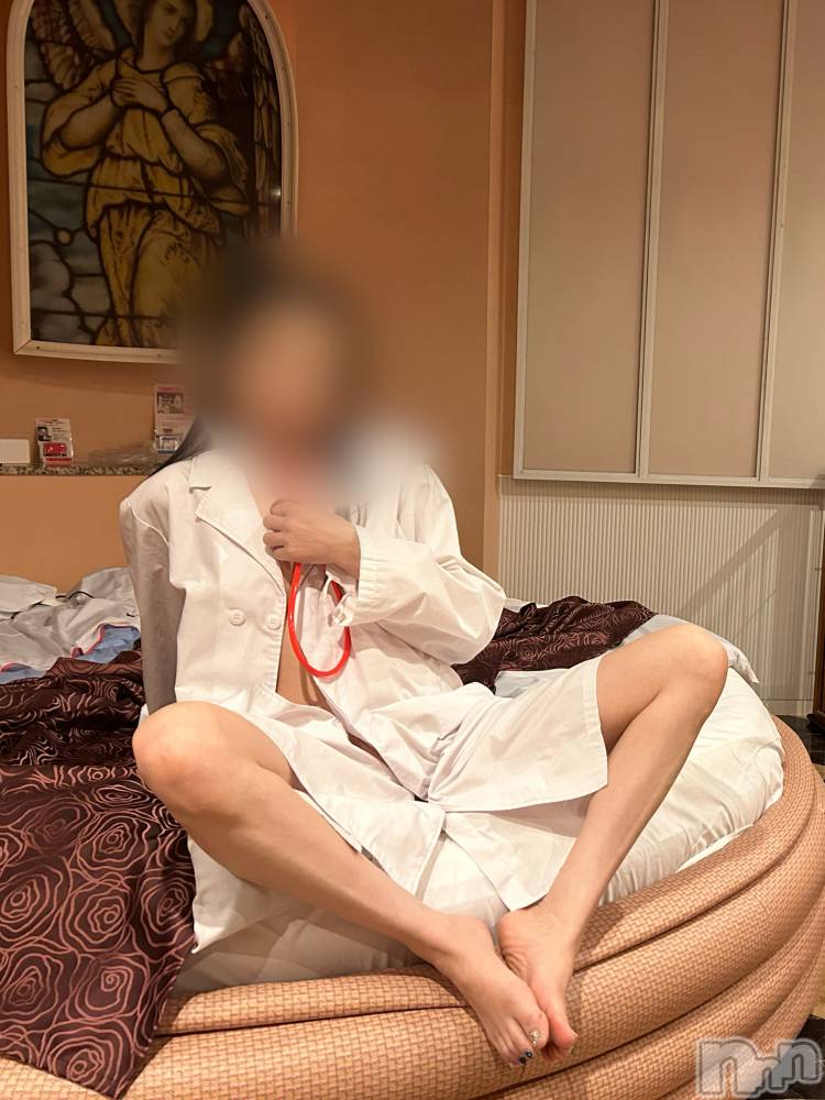 三条デリヘル人妻じゅんちゃん-出稼ぎ0！地元の奥様専門-(ヒトヅマジュンチャン) 浅見さやか☆容姿端麗美人(45)の7月14日写メブログ「ジメジメ感 ヤバいです…」