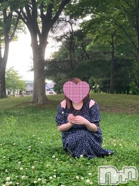 新潟デリヘル(スズランニイガタテン)の2022年6月10日お店速報「新人さん登録💖お話コースで癒されます♪」