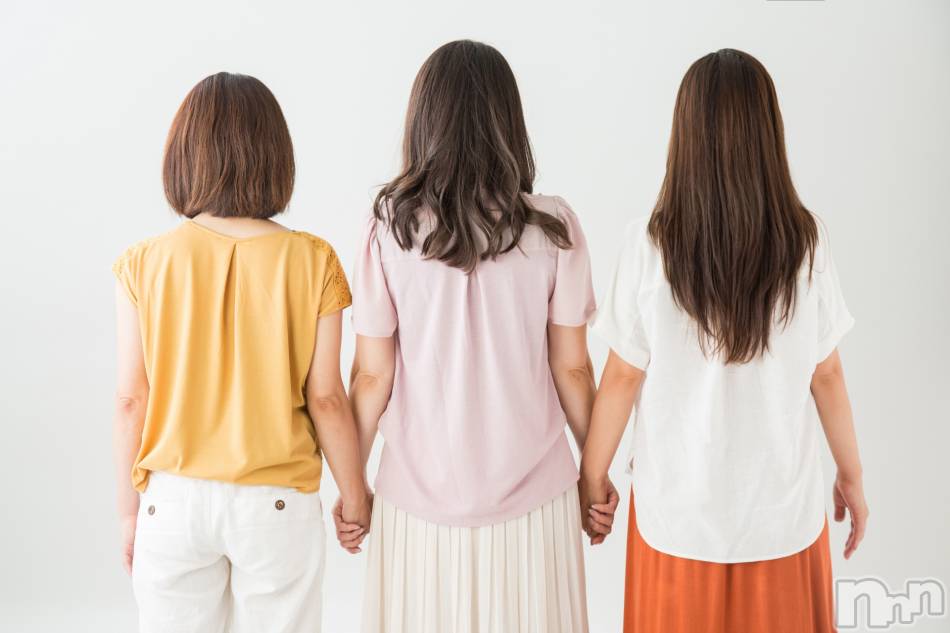 新潟デリヘル(スズランニイガタテン)の2022年9月3日お店速報「最強美女軍団だと、、、？」