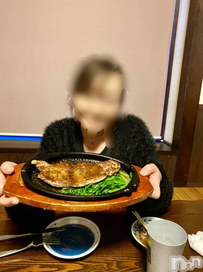 新潟デリヘル(スズランニイガタテン)の2024年4月19日お店速報「当日予約も◎小川さとみさんご案内可能♪♪」