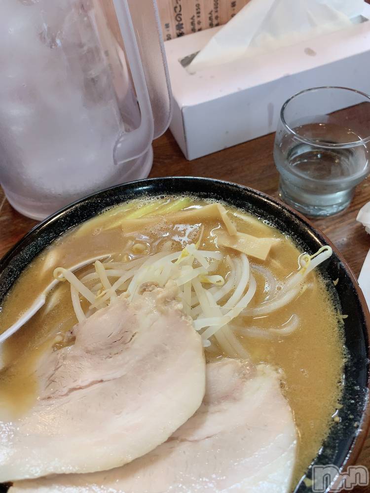 松本発デリヘルVANILLA(バニラ) まみ(19)の10月11日写メブログ「ラーメンラーメン」