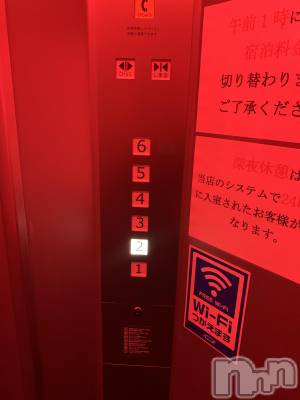 松本発デリヘル VANILLA(バニラ) まみ(19)の2月27日写メブログ「エレベーター」