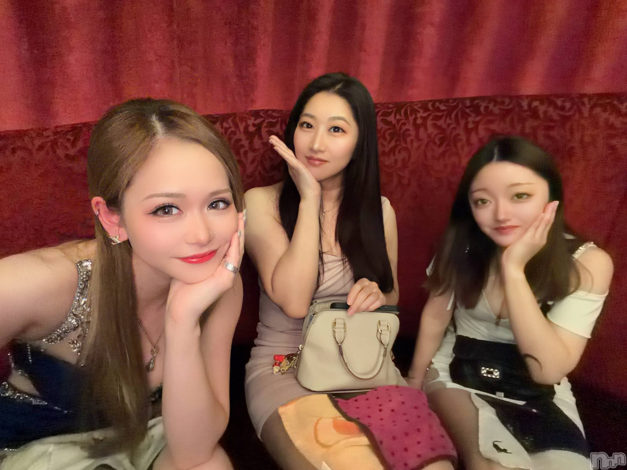 ���ܱ�������Х��顦�����club Eight(����֡�������) ��2026ǯ2��6���̥�֥�����2��6�� 19��37ʬ�Υ֥�����