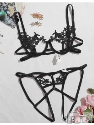 上越デリヘル HONEY(ハニー) なほみ(42)の9月3日写メブログ「下着付けるか( ; ?-ω-)」