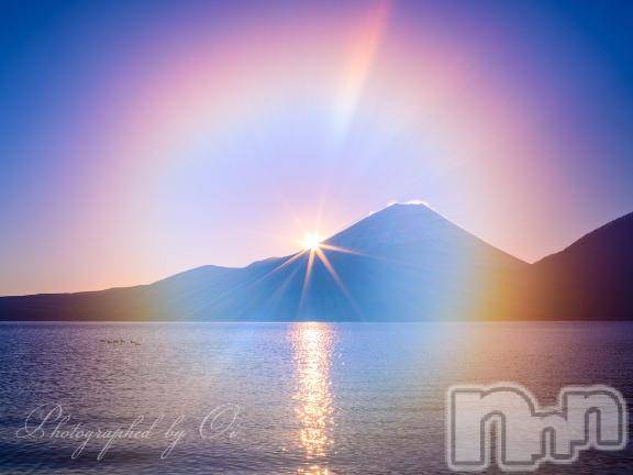 上越デリヘルHONEY(ハニー)みかこ(42)の2025年12月30日写メブログ「一足早く」