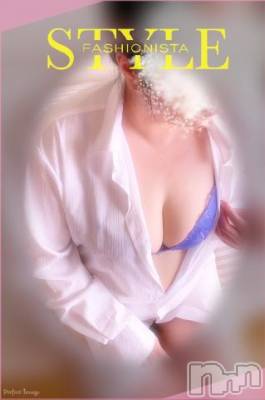 新潟デリヘル 五十路マダム新潟店(カサブランカグループ)(イソジマダムニイガタテン) 明智由奈(50)の11月18日写メブログ「あったかいんだからぁ」