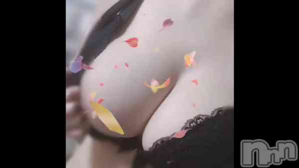 さな☆超セクシー爆乳の動画 おちんちん自粛はNG!