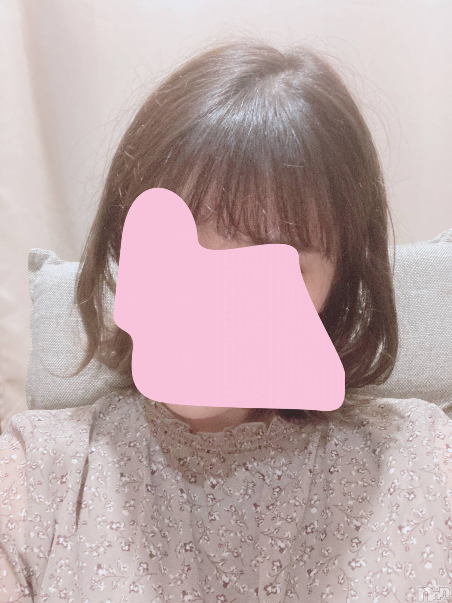 新潟手コキsleepy girl(スリーピーガール)いろはちゃん(26)の2021年10月8日写メブログ「きえそう、、笑笑」