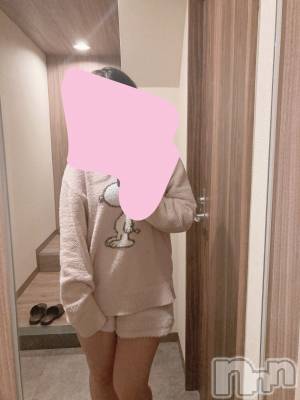 新潟手コキ sleepy girl(スリーピーガール) いろはちゃん(26)の9月23日写メブログ「しゅっきんだよ」