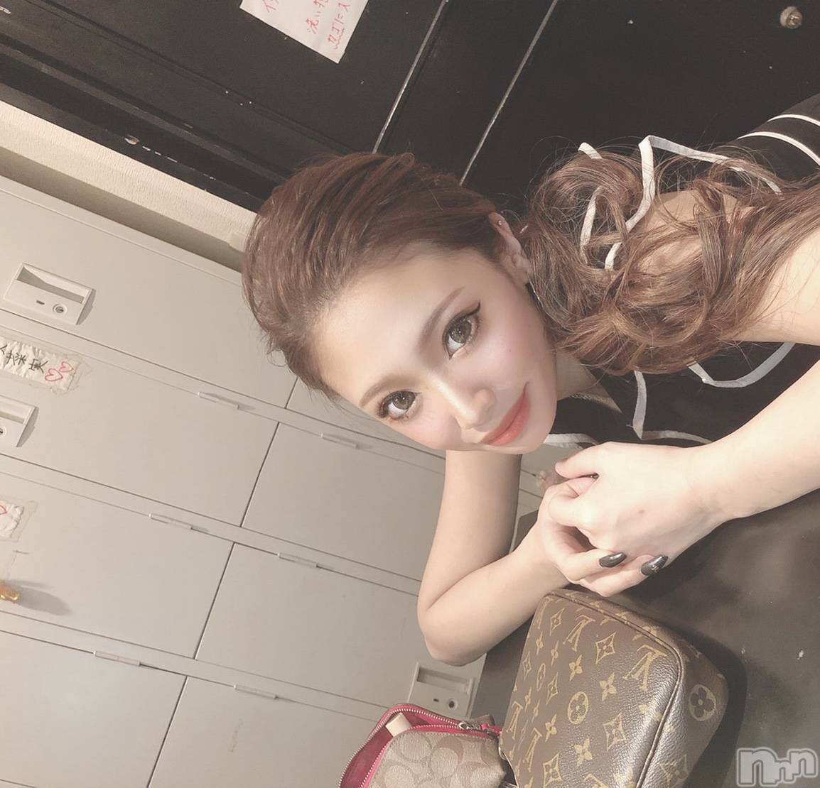 �����������Х��顦�����GRAND ROUGE(�����롼����) ��2020ǯ6��25���̥�֥����ֻ�������餳����ؤ�������