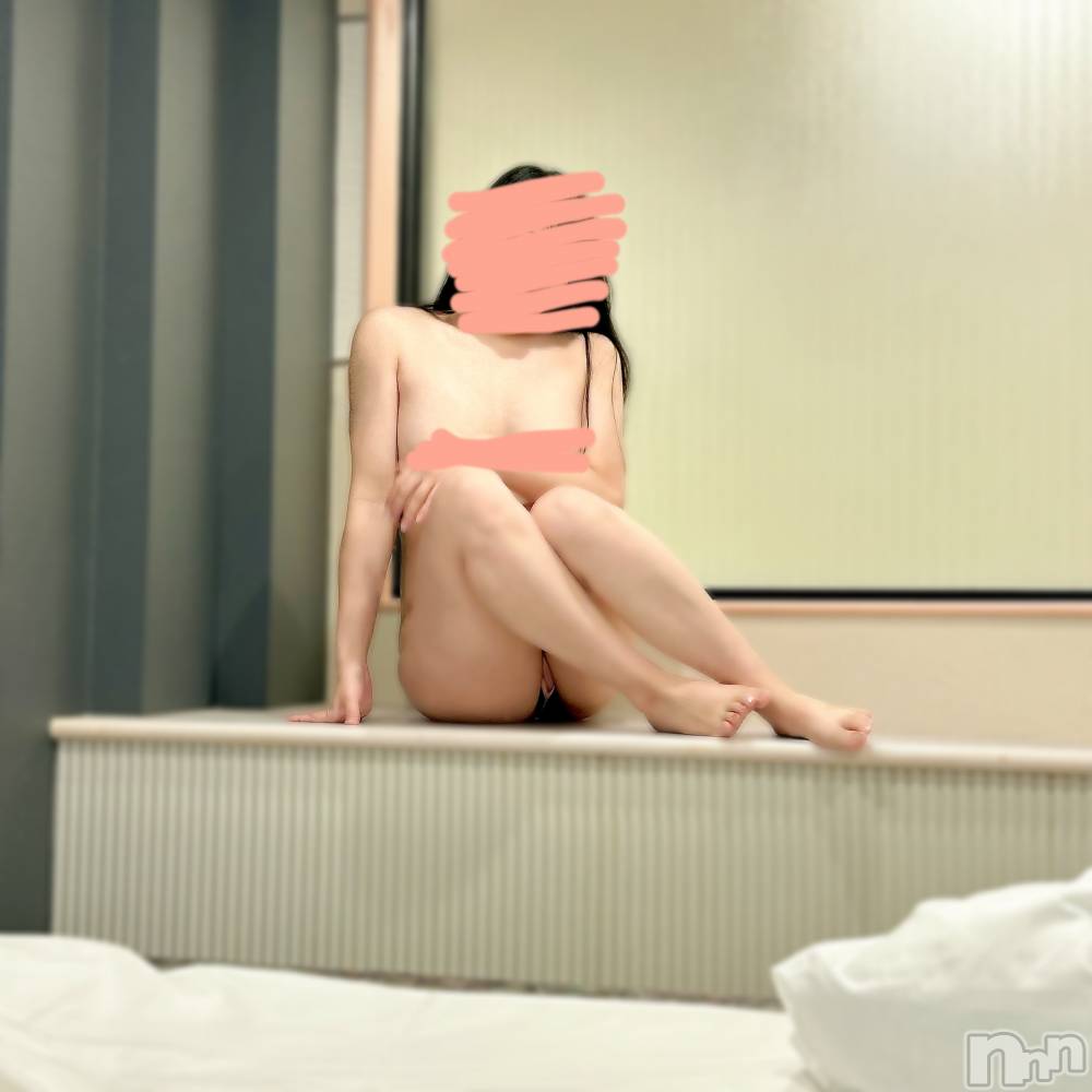 新潟デリヘル人妻不倫処　桃屋　新潟店(ヒトヅマフリンドコロモモヤ) きずな・12月29日卒業(30)の11月27日写メブログ「おはようございます🙋‍♂️」