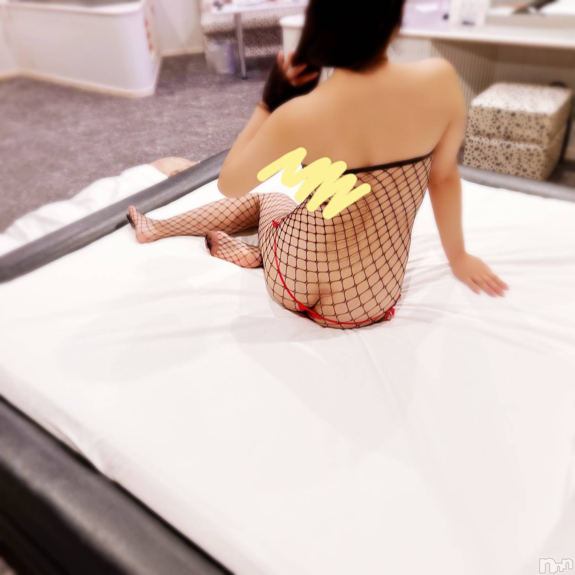 新潟人妻デリヘル人妻不倫処　桃屋　新潟店(ヒトヅマフリンドコロモモヤ)きずな・天然痴女(30)の2025年6月4日写メブログ「おやすみします🥺」