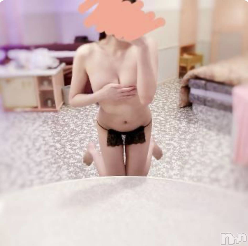 新潟人妻デリヘル人妻不倫処　桃屋　新潟店(ヒトヅマフリンドコロモモヤ)きずな・天然痴女(30)の2025年7月30日写メブログ「お礼です☺️」