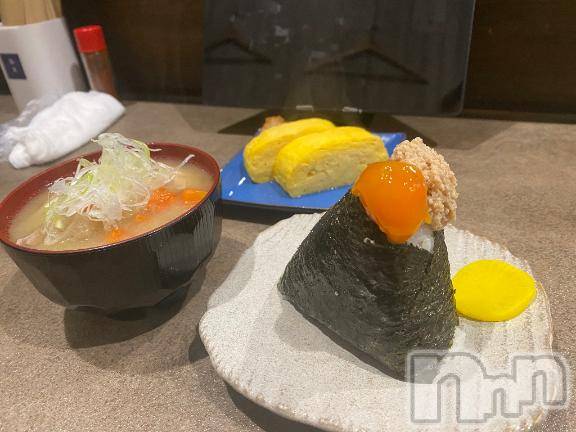 新潟ソープ新潟バニーコレクション(ニイガタバニーコレクション) アイミ(23)の1月24日写メブログ「美味しいよね」