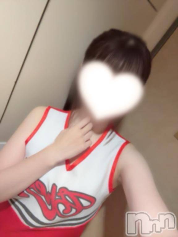 新潟手コキsleepy girl(スリーピーガール)ゆあちゃん(20)の2025年4月4日写メブログ「待ってます♡♡」