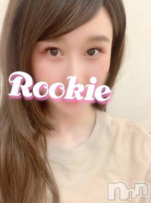 新人☆みいさ(22) 身長166cm、スリーサイズB88(F).W57.H85。長岡デリヘル ROOKIE(ルーキー)在籍。