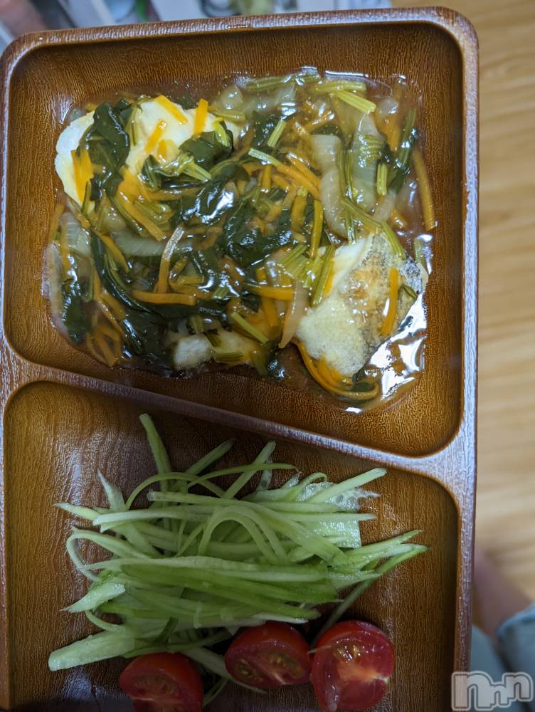 松本発デリヘルELYSION （エリシオン）(エリシオン) 紫音 shion(27)の4月1日写メブログ「紫音です」