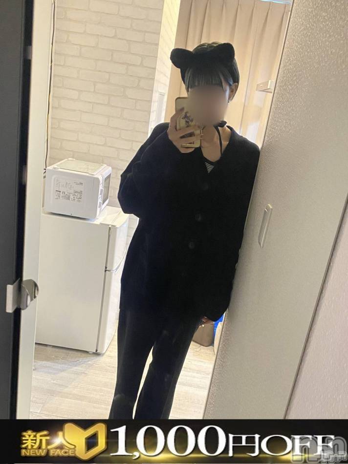 新潟デリヘル(エース)の2026年2月8日お店速報「美白モデル系新人みれさん出勤新人割1000円OFFでご案内可能です」