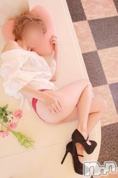 新潟デリヘル(エース)の2020年1月8日お店速報「業界未経験！童顔スレンダー美女！  『りくちゃん』本日出勤」