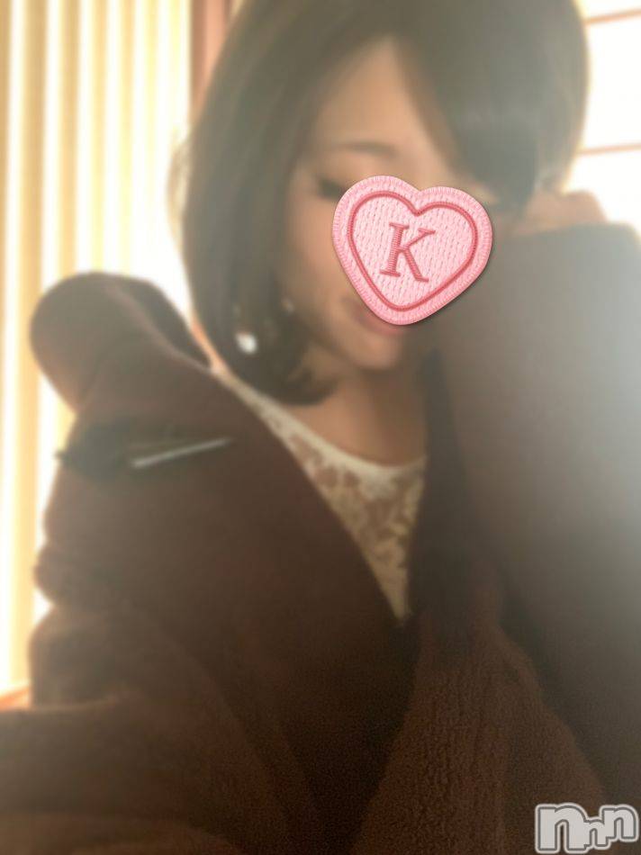 新潟デリヘル(エース)の2022年1月8日お店速報「激熱新人出勤中見逃せないですよ～」