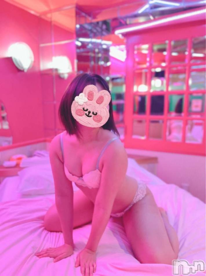 新潟デリヘル(エース)の2022年3月14日お店速報「早番から激熱メンバー見逃せない女の子ばかりです」