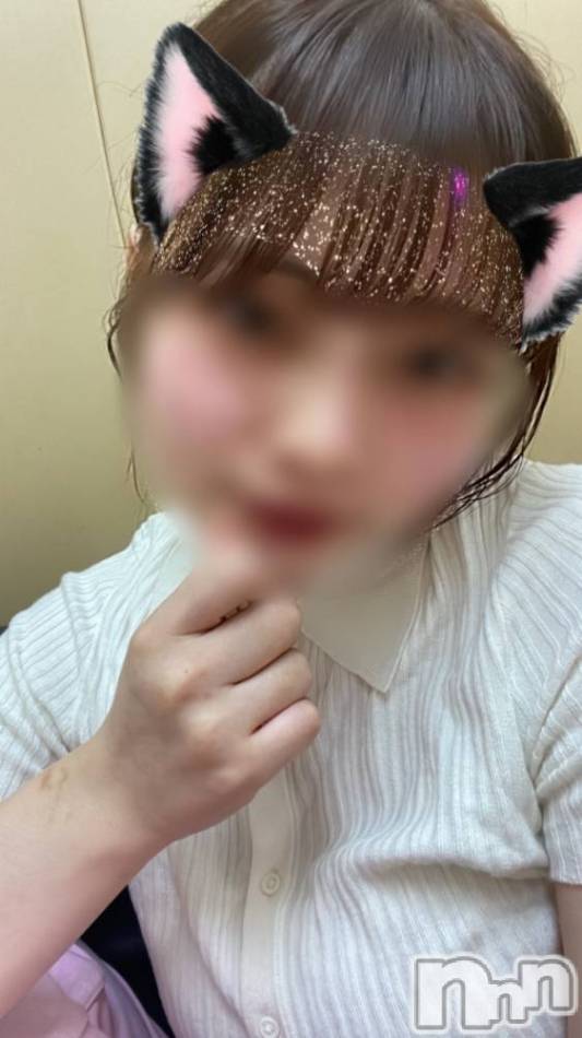 新潟デリヘル(エース)の2022年8月9日お店速報「新人初出勤中注目キャストも移動時間のみでご案内できます」