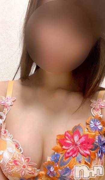 新潟デリヘル(エース)の2022年8月19日お店速報「華金到来美女達が集結ですご予約はお早めに」