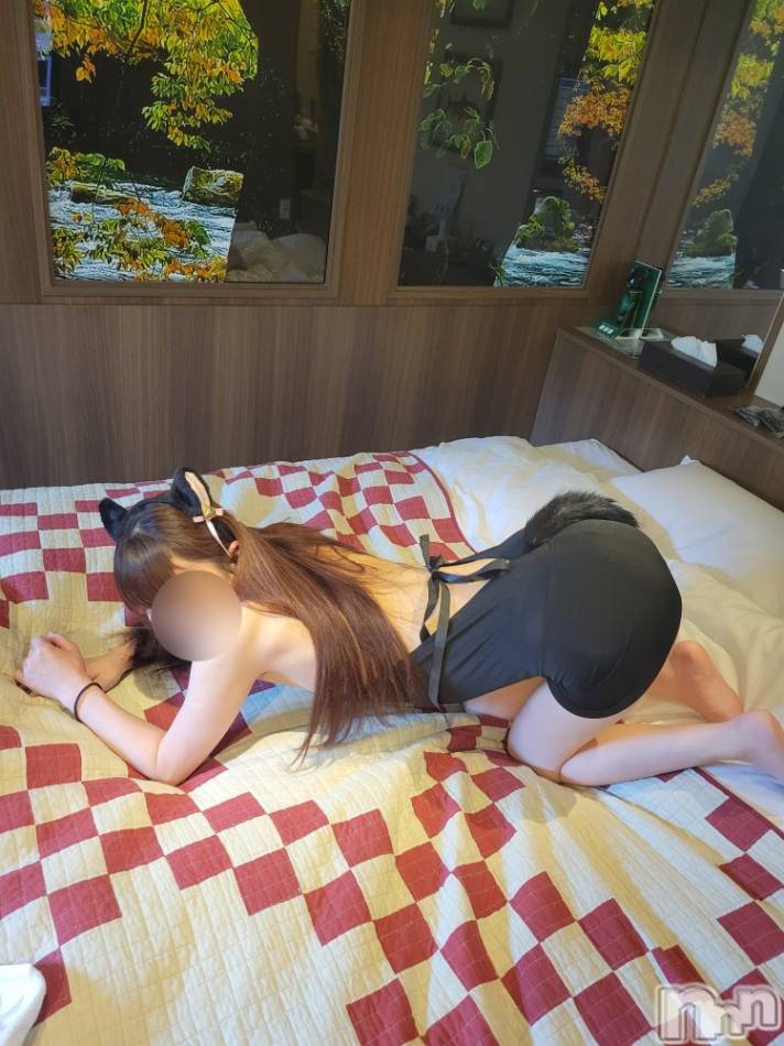 新潟デリヘル(エース)の2023年7月30日お店速報「絶対的オススメイチ押し美女かんなさん0時30分頃からご予約可能です」