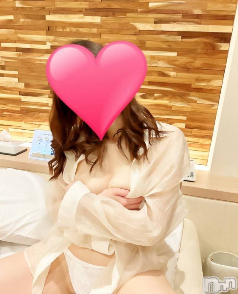 新潟デリヘル(エース)の2024年8月19日お店速報「新人さりなさんましろさんみかさんこれからご予約可能です」