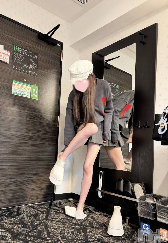 新潟デリヘル(エース)の2024年12月13日お店速報「今日も激アツ！！新潟最強女子たちと週末ダイナマイトだぁ～～～～～！！！」