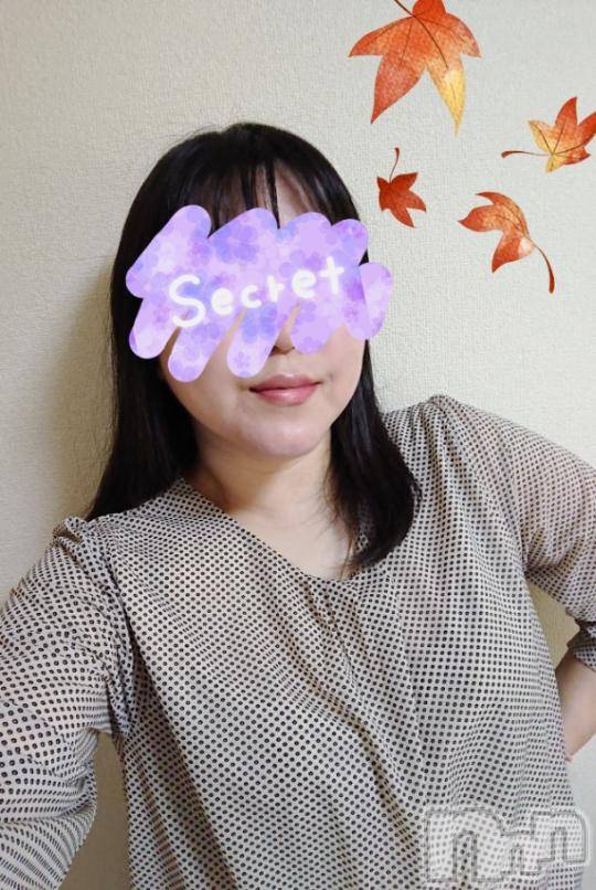 新潟デリヘル五十路マダム新潟店(カサブランカグループ)(イソジマダムニイガタテン)秋山ともみ(47)の2024年11月10日写メブログ「10月、終わっちゃった…」