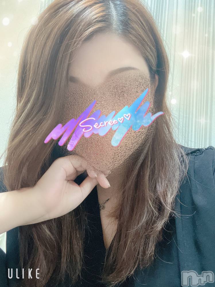 新潟人妻デリヘル一夜妻(イチヤヅマ) ゆま/美しき美脚(30)の9月23日写メブログ「ひっそりと」