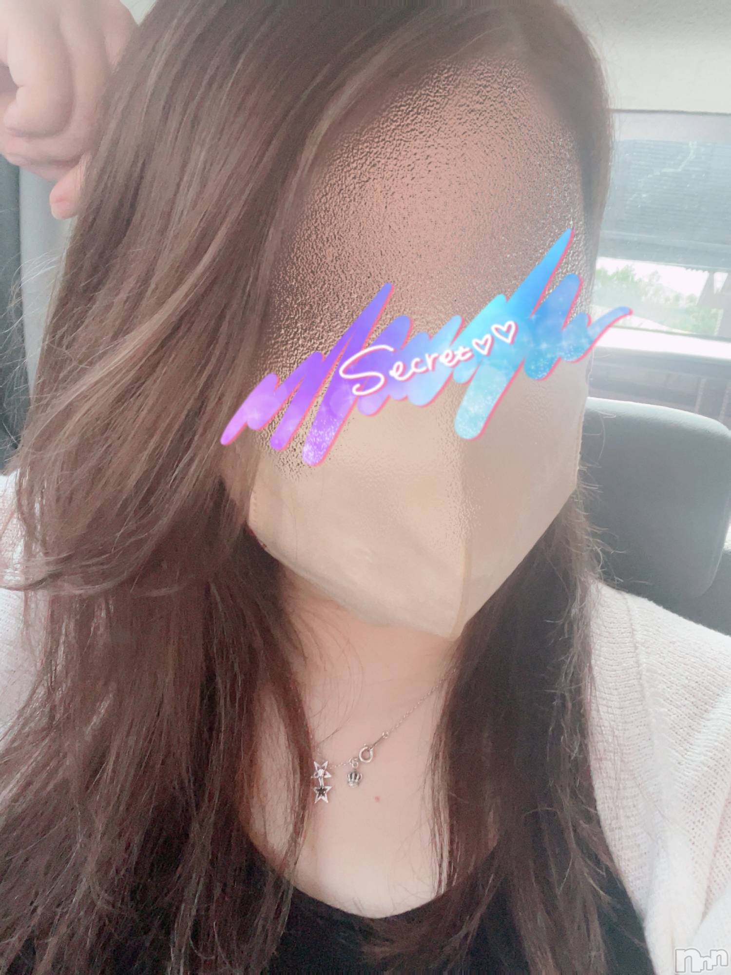 新潟人妻デリヘル一夜妻(イチヤヅマ)ゆま/美しき美脚(30)の2024年8月19日写メブログ「暑いですなぁ～」