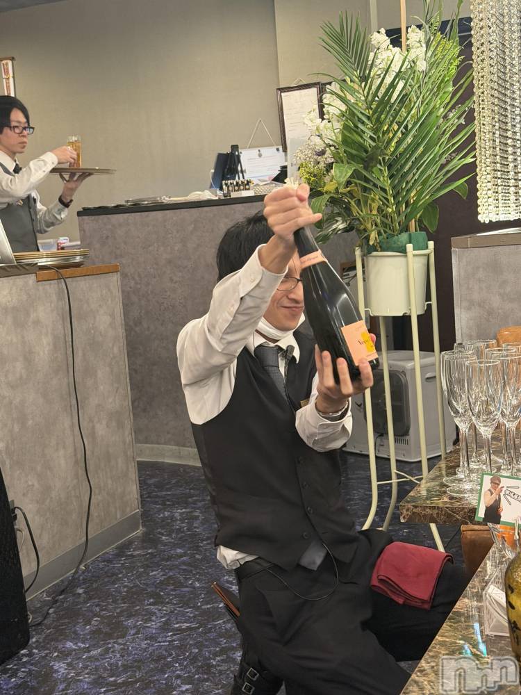 ��ˬ����Х��顦�����CLUB K����Prologue��(����֥���) �Ϥ�ʤ�1��10���̥�֥����ֱ��Υѥ���ꡣ�С�