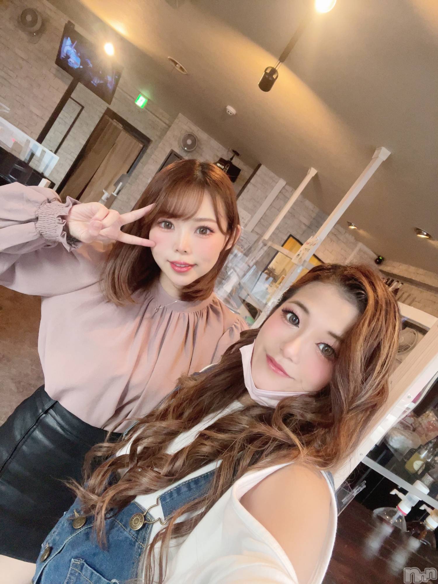 ʥå륺СGirls Bar BacchusŹ(Хåޥƥ) 2021ǯ109̥֥֤ޤ롼