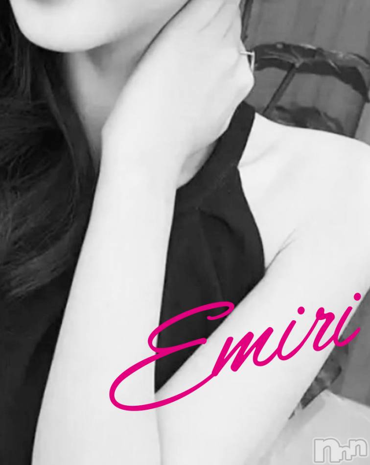 新潟メンズエステ(サイショクケンビ　ニイガタチュウオウテン)の2019年9月24日お店速報「《次22:30よりラスト１枠》 ”超絶”美人エミリさん ご予約受付中！」