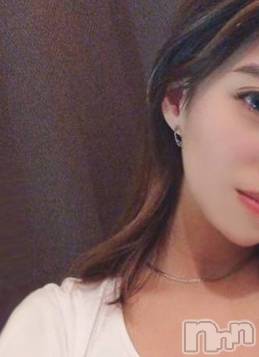 新潟メンズエステ(サイショクケンビ　ニイガタチュウオウテン)の2020年3月18日お店速報「✨遅番のおすすめセラピスト✨”超絶”美人＆スレンダーエミリさん❗️」