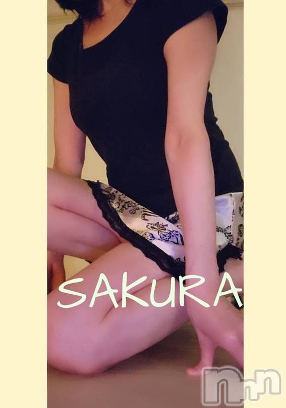 新潟メンズエステ(サイショクケンビ　ニイガタチュウオウテン)の2023年6月4日お店速報「《△残りわずか》本日【サクラ】【エマ】2名出勤！！！」