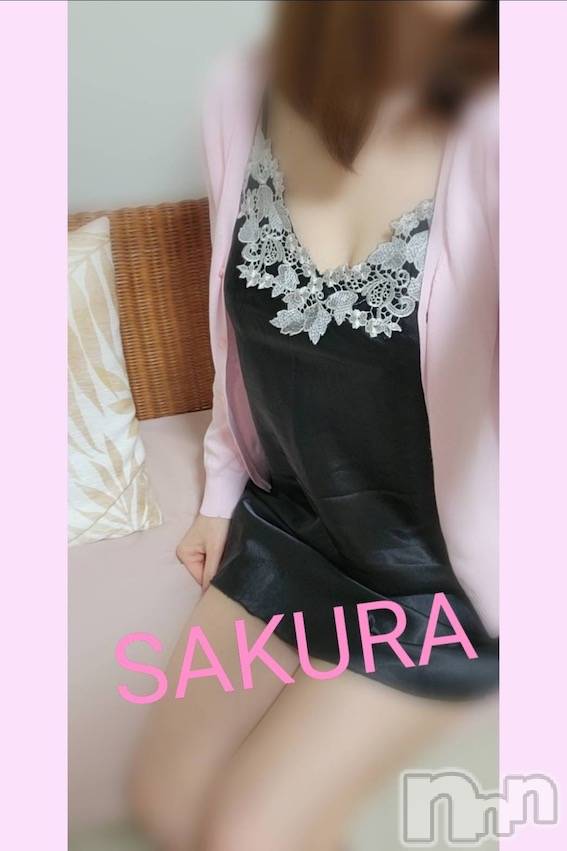 新潟メンズエステ(サイショクケンビ　ニイガタチュウオウテン)の2023年6月14日お店速報「《△残りわずか》本日【サクラ】【エマ】2名出勤！！！」