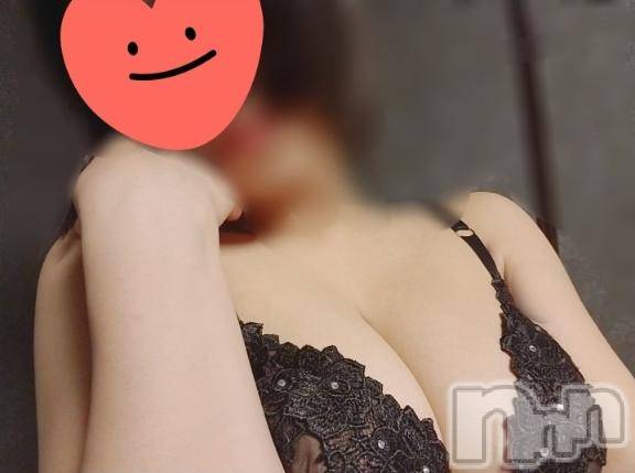 新潟ソープスチュワーデス ななみ(28)の4月10日写メブログ「お花見🌸」