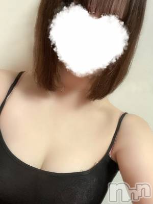 ゆず(21) 身長159cm、スリーサイズB89(E).W58.H87。三条デリヘル alphaGOLD在籍。