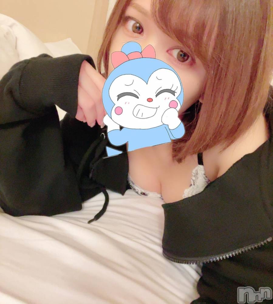 新潟人妻デリヘル新潟人妻　2nd Wife(セカンドワイフ) なみ奥様(26)の11月7日写メブログ「退勤しました✨️」