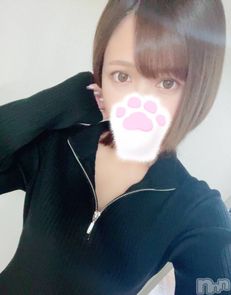 新潟人妻デリヘル新潟人妻　2nd Wife(セカンドワイフ) なみ奥様(26)の11月12日写メブログ「[お題]from:ラッキーさん」