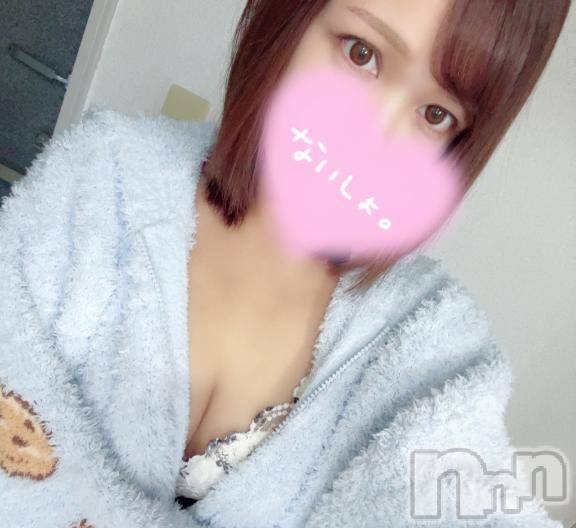 新潟人妻デリヘル新潟人妻　2nd Wife(セカンドワイフ) なみ奥様(26)の1月4日写メブログ「退勤しました✨️」