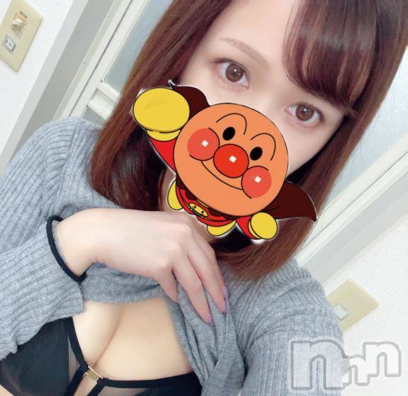 新潟人妻デリヘル新潟人妻　2nd Wife(セカンドワイフ) なみ奥様(26)の5月24日写メブログ「退勤しました🫣」